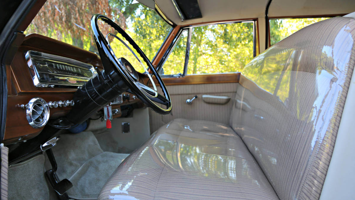 HongqiCA770_16.jpg HongqiCA770_16.jpg