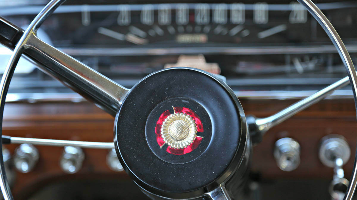 HongqiCA770_17.jpg HongqiCA770_17.jpg